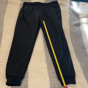 Under Armour youth xl loose fit Charcoal Joggers